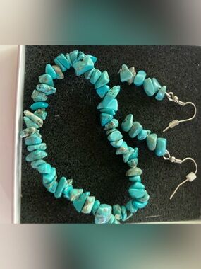 Turquoise bracelet and earrings